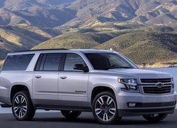 Chevrolet Suburban RST