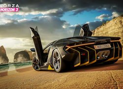 Czarne Lamborghini Centenario na plaży z gry Forza Horizon 3