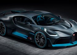 Czarno-niebieskie Bugatti Divo