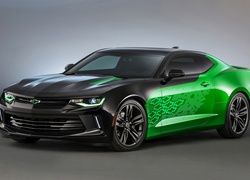 Czarno zielony chevrolet camaro