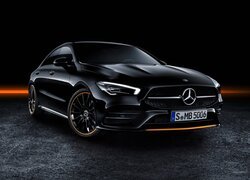 Czarny Mercedes-Benz CLA AMG