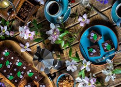 Kawa, Ciasto, Kwiaty, Kompozycja