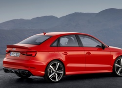 Czerwone, Audi RS3 Sedan, 2016