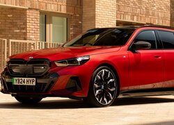 BMW i5, M60