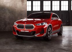 Czerwone BMW X2