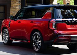 Nissan Armada, Tył