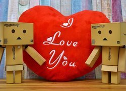 Danbo i serce z napisem I Love You