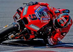Danilo Petrucci na motocyklu Ducati