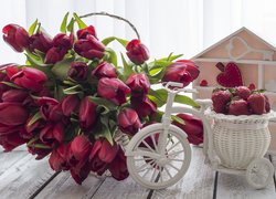 Tulipany, Bukiet, Rowerek, Koszyk, Truskawki, Domek, Klucze, Serca