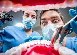 Dentyści