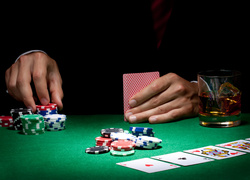 Poker, Karty, Żetony