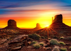 Stany Zjednoczone, Wyżyna Kolorado, Dolina Skał, Skały, Monument Valley, Skały, Promienie słońca