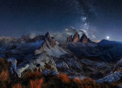 Góry, Dolomity, Tre Cime di Lavaredo, Noc, Niebo, Gwiazdy, Droga Mleczna, Włochy