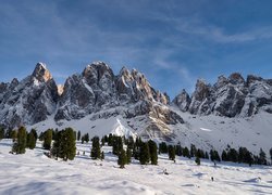 Dolomity zimą