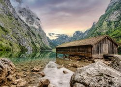 Niemcy, Bawaria, Park Narodowy Berchtesgaden, Jezioro Obersee, Kamienie, Domek, Góry, Alpy