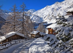 Szwajcaria, Saas-Fee, Zima, Góry, Wieś, Domy, Droga