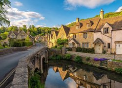 Domy, Droga, Mostek, Rzeka, Wieś, Castle Combe, Hrabstwo Wiltshire, Anglia