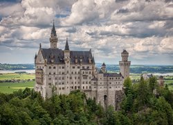 Zamek, Neuschwanstein, Chmury, Bawaria, Niemcy