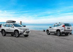 Dwa Mitsubishi Pajero Sport 2016