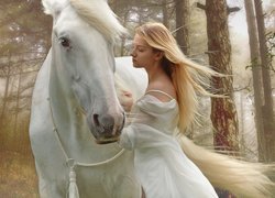 Dziewczyna i biały koń