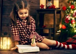 Dziewczynka, List, Lampion, Choinka, Boże Narodzenie
