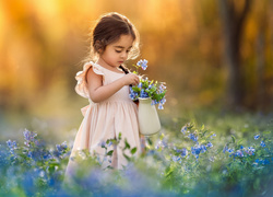 Dziewczynka, Niebieskie, Kwiaty