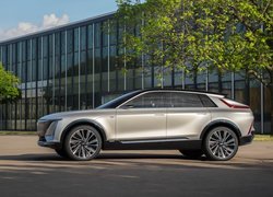 Srebrny, Cadillac Lyriq, Elektryczny, 2020