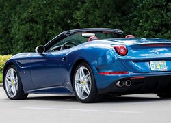 Ferrari California T, Tył