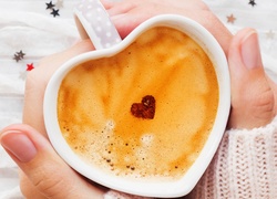 Filiżanka kawy w kształcie serca