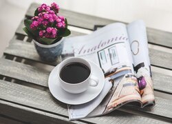 Filiżanka, Kawa, Wazon, Kwiat, Gazeta, Kompozycja
