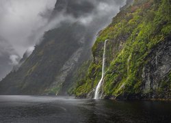 Fiord Doubtful Sound w Nowej Zelandii