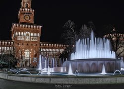 Fontanna przed Zamkiem Sforzów w Mediolanie