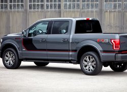 Ford F-150 Lariat