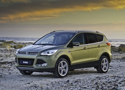 Ford kuga na plaży