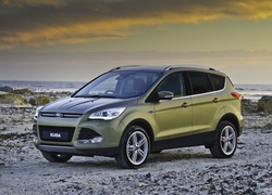 Ford kuga na plaży