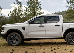 Ford Ranger Sport Crew bok