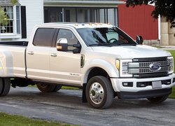 Ford Super Duty, F-450 Platinum Crew Cab