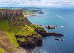 Morze, Wybrzeże, Skały, Klif, The Giants Causeway Cliffs, Grobla Olbrzyma, Kolumny bazaltowe, Hrabstwo Antrim, Irlandia Północna