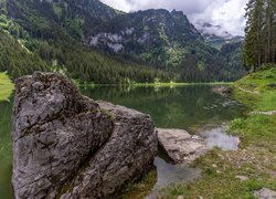 Jezioro Voralpsee, Kamień, Góry, Alpy, Drzewa, Lasy, Kanton Sankt Gallen, Szwajcaria