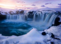 Zima, Wodospad Godafoss, Islandia