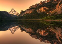 Góry Dachstein i jezioro Gosausee