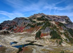 Góry, Skagit Range, Góra Tomyhoi Peak, Drzewa, Jezioro, Stany Zjednoczone
