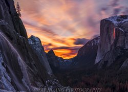 Park Narodowy Yosemite, Góry, Las, Zachód słońca, Stan Kalifornia, Stany Zjednoczone