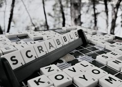 Scrabble, Gra, Plansza, Plener, Drzewa