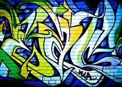 Graffiti na murze z cegły