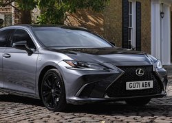 Grafitowy Lexus ES Hybrid F Sport