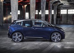 Granatowe, BMW i3