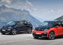 Granatowe i czerwone BMW i3s