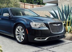 Granatowy, Chrysler 300C, Platinum
