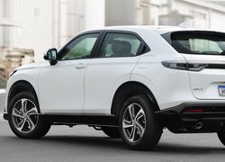 Honda HR-V, Bok, Tył